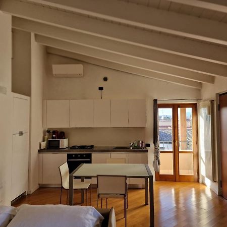 Vittoria Al Lago Leilighet Desenzano del Garda Eksteriør bilde